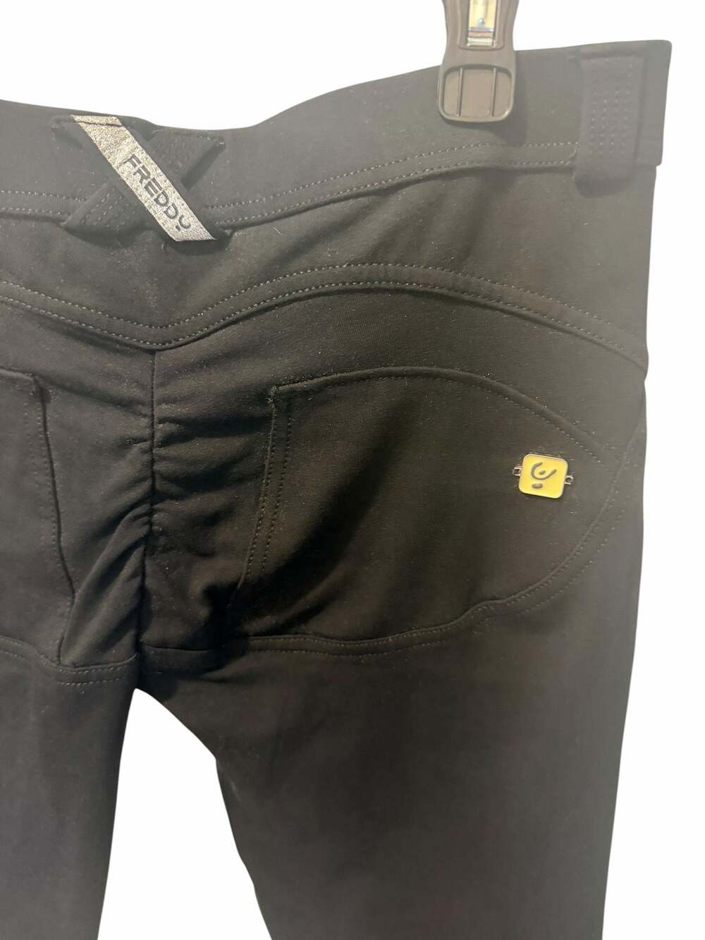Freddy WR.UP Shaping Effect Push-Up Black Leggings Size Large